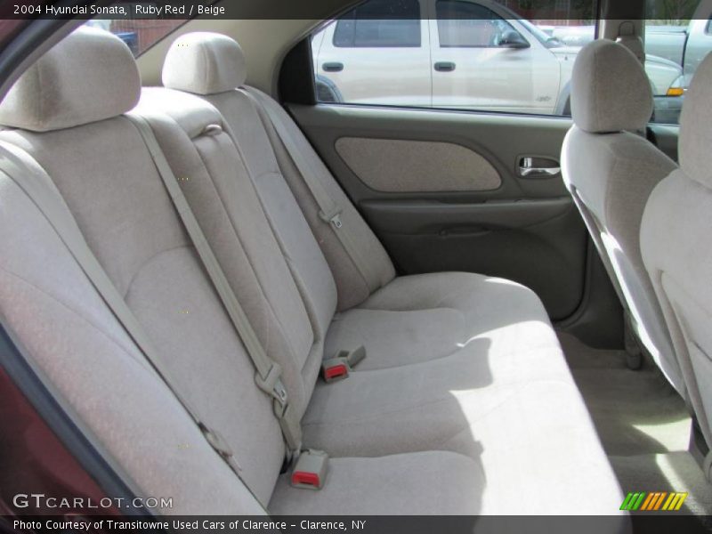 Ruby Red / Beige 2004 Hyundai Sonata