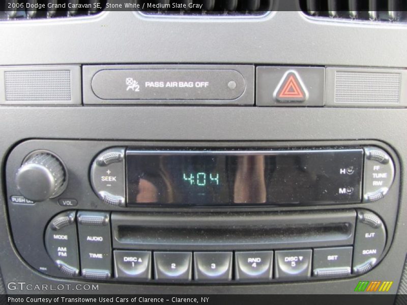 Stone White / Medium Slate Gray 2006 Dodge Grand Caravan SE