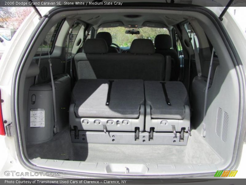 Stone White / Medium Slate Gray 2006 Dodge Grand Caravan SE