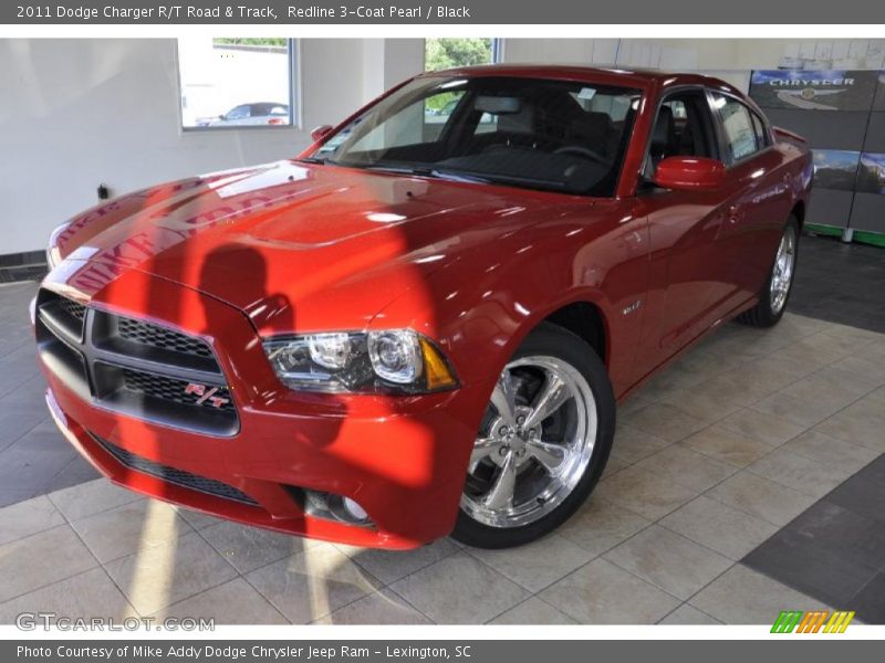 Front 3/4 View of 2011 Charger R/T Road & Track