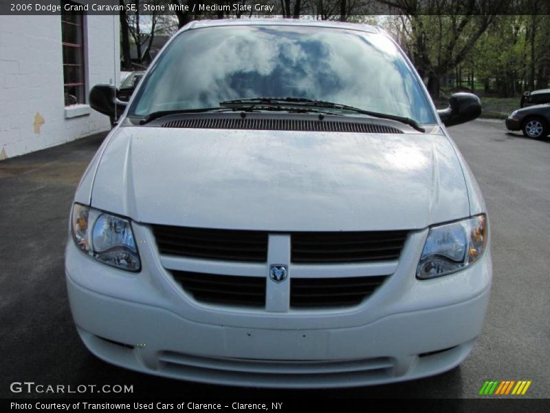 Stone White / Medium Slate Gray 2006 Dodge Grand Caravan SE