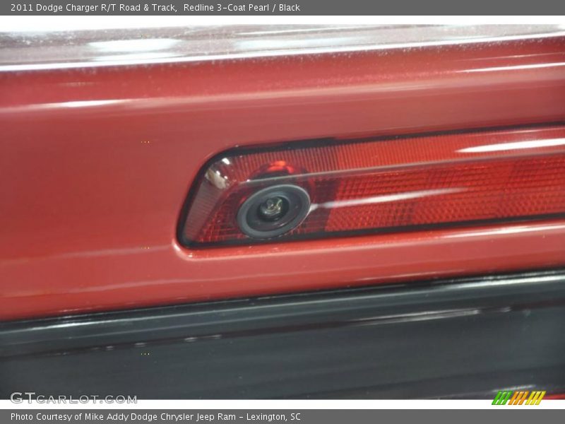 Redline 3-Coat Pearl / Black 2011 Dodge Charger R/T Road & Track