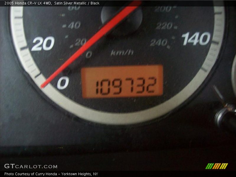Satin Silver Metallic / Black 2005 Honda CR-V LX 4WD