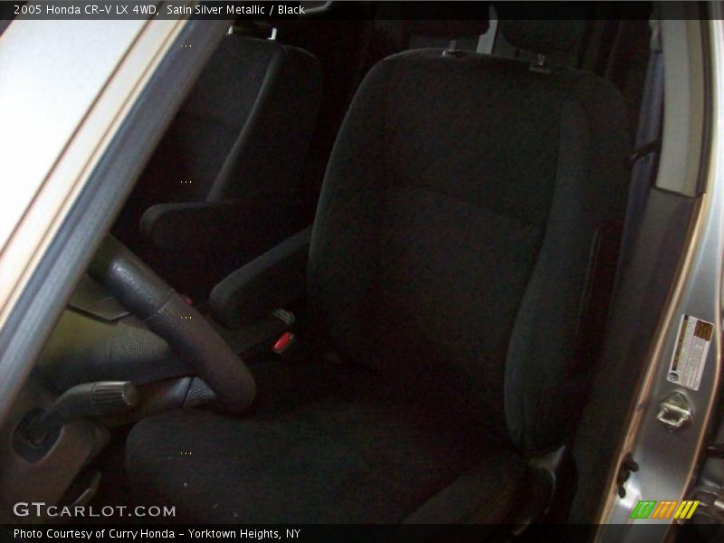Satin Silver Metallic / Black 2005 Honda CR-V LX 4WD