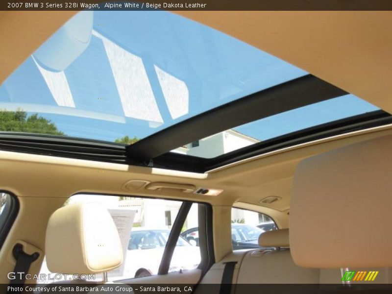 Sunroof of 2007 3 Series 328i Wagon