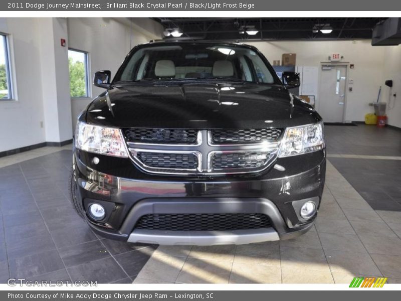 Brilliant Black Crystal Pearl / Black/Light Frost Beige 2011 Dodge Journey Mainstreet