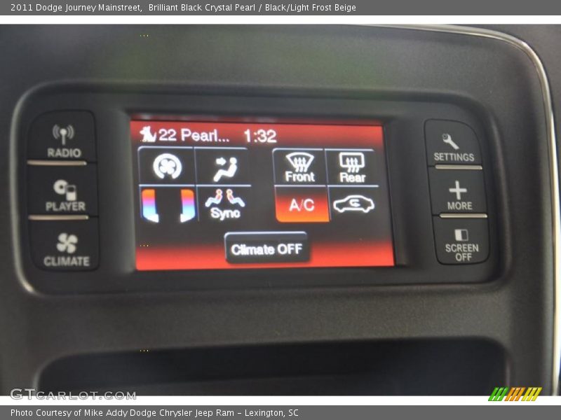 Brilliant Black Crystal Pearl / Black/Light Frost Beige 2011 Dodge Journey Mainstreet