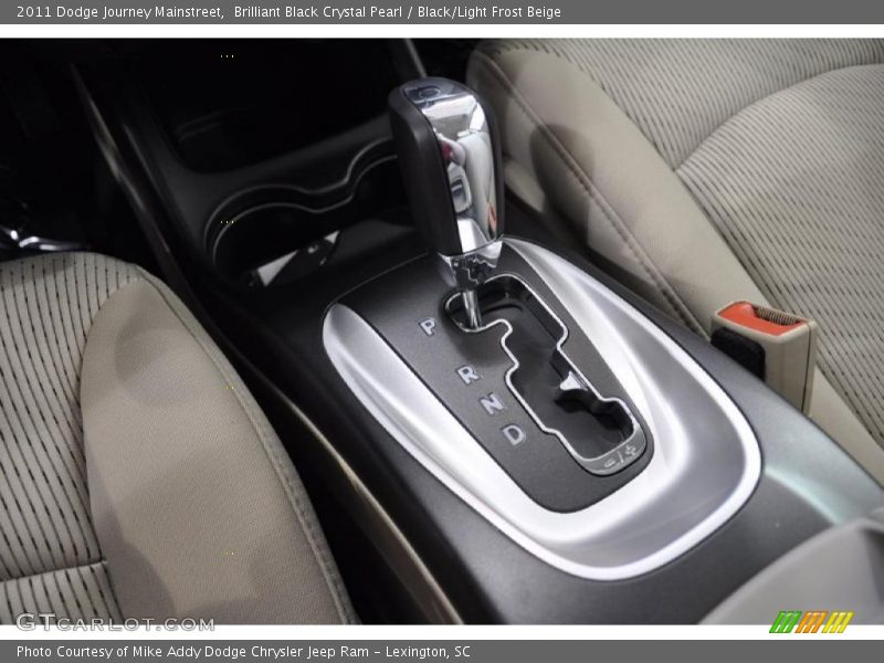 Brilliant Black Crystal Pearl / Black/Light Frost Beige 2011 Dodge Journey Mainstreet