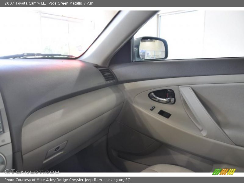 Aloe Green Metallic / Ash 2007 Toyota Camry LE
