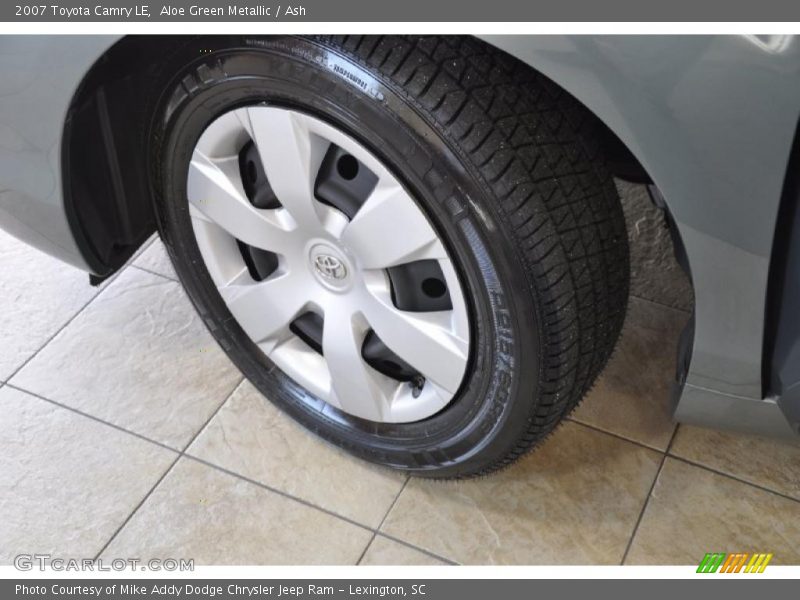 Aloe Green Metallic / Ash 2007 Toyota Camry LE