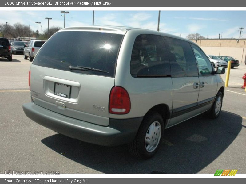 Bright Silver Metallic / Mist Gray 2000 Chrysler Voyager SE
