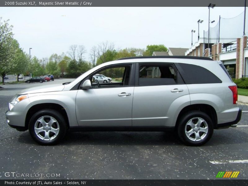  2008 XL7  Majestic Silver Metallic
