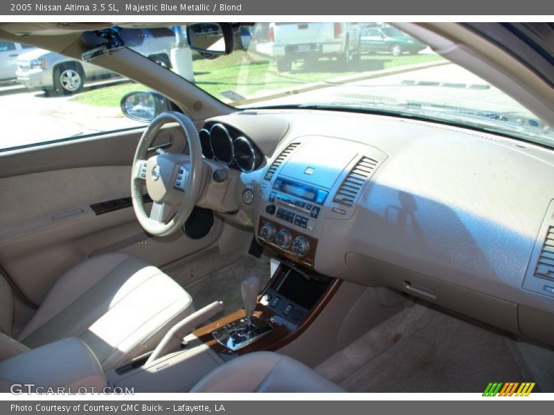 Majestic Blue Metallic / Blond 2005 Nissan Altima 3.5 SL