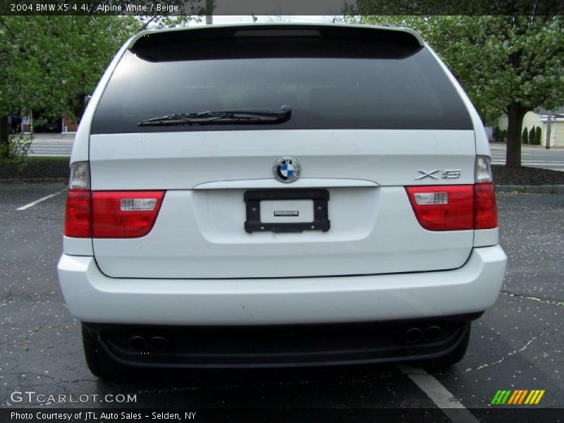Alpine White / Beige 2004 BMW X5 4.4i