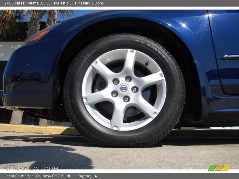 Majestic Blue Metallic / Blond 2005 Nissan Altima 3.5 SL