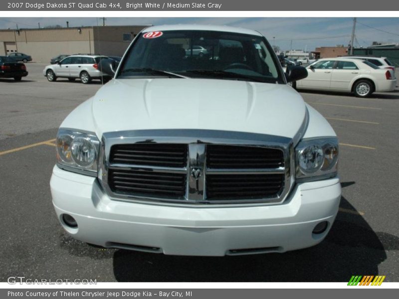 Bright White / Medium Slate Gray 2007 Dodge Dakota ST Quad Cab 4x4