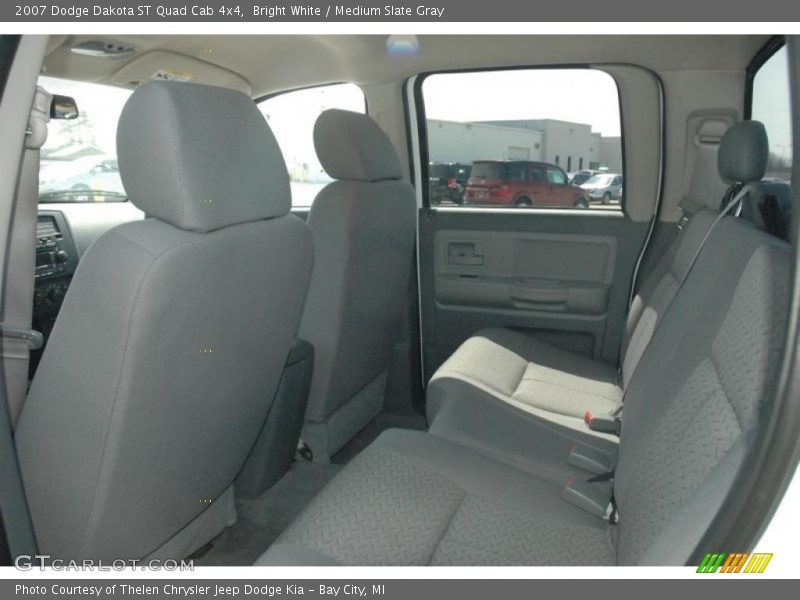 Bright White / Medium Slate Gray 2007 Dodge Dakota ST Quad Cab 4x4