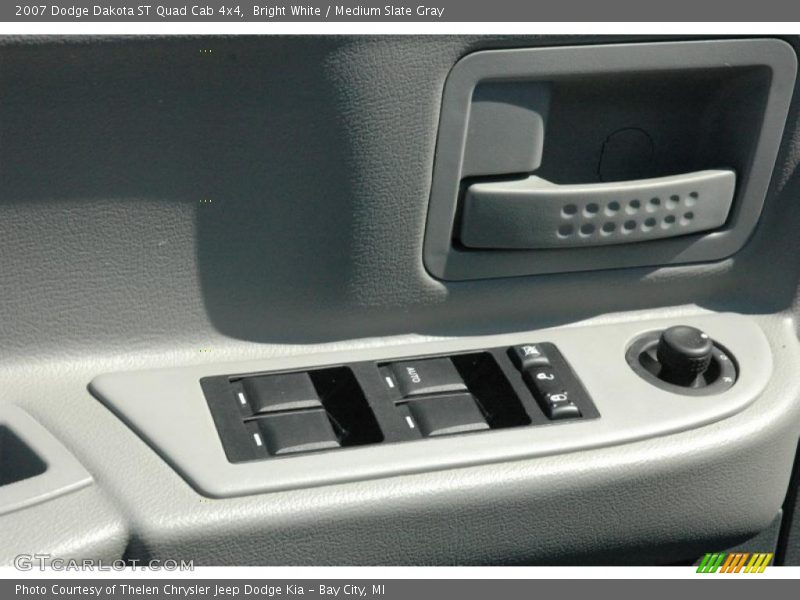 Bright White / Medium Slate Gray 2007 Dodge Dakota ST Quad Cab 4x4