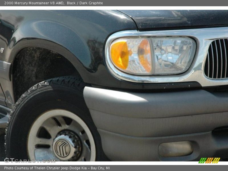 Black / Dark Graphite 2000 Mercury Mountaineer V8 AWD