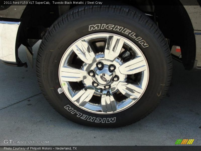 Tuxedo Black Metallic / Steel Gray 2011 Ford F150 XLT SuperCab