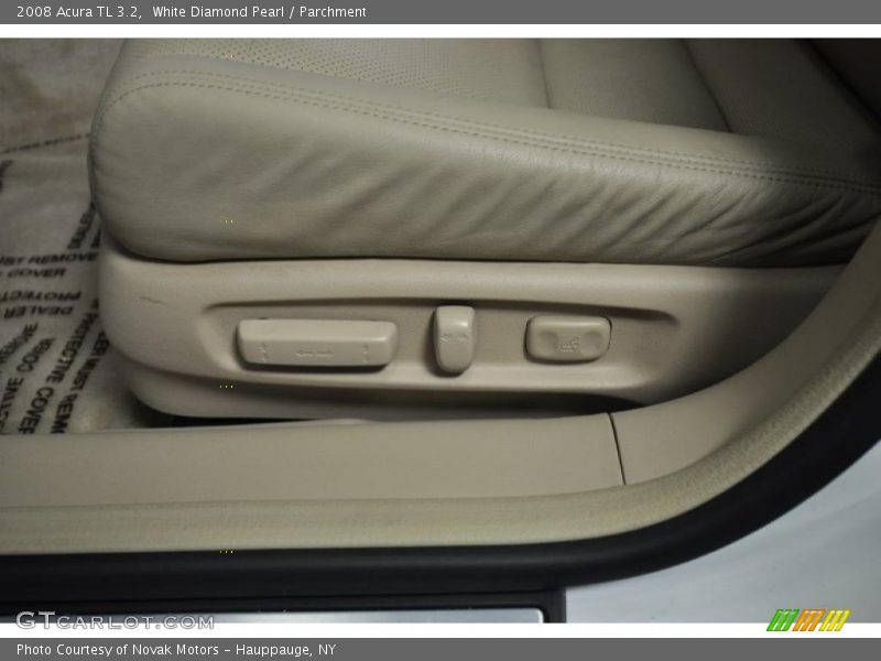 White Diamond Pearl / Parchment 2008 Acura TL 3.2