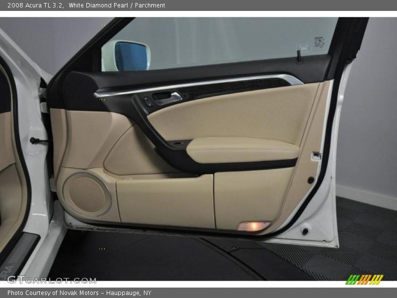 White Diamond Pearl / Parchment 2008 Acura TL 3.2