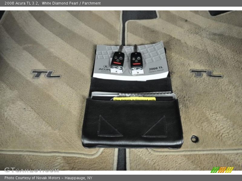 White Diamond Pearl / Parchment 2008 Acura TL 3.2