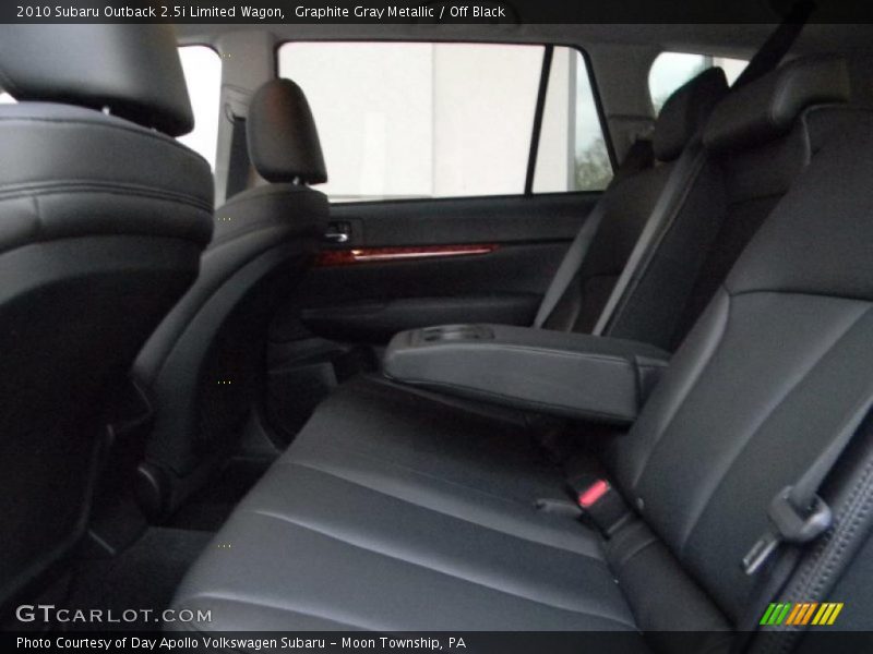 Graphite Gray Metallic / Off Black 2010 Subaru Outback 2.5i Limited Wagon