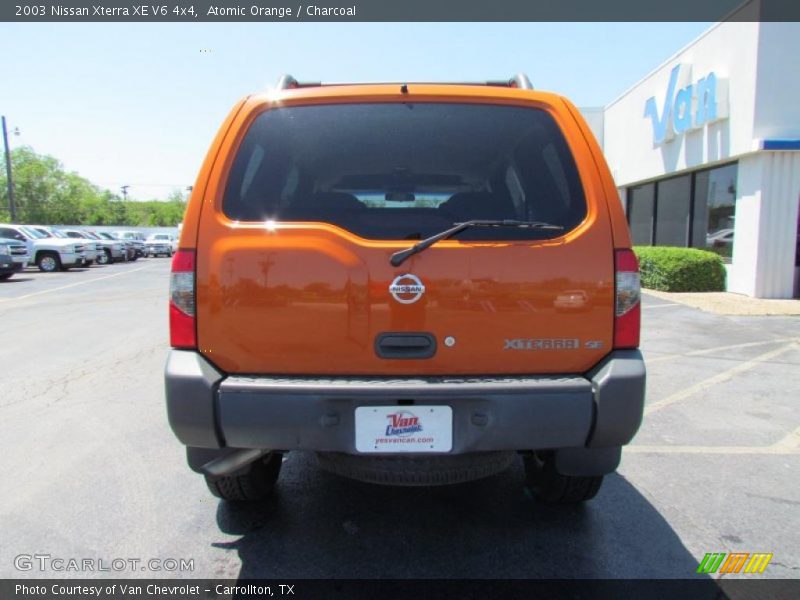 Atomic Orange / Charcoal 2003 Nissan Xterra XE V6 4x4