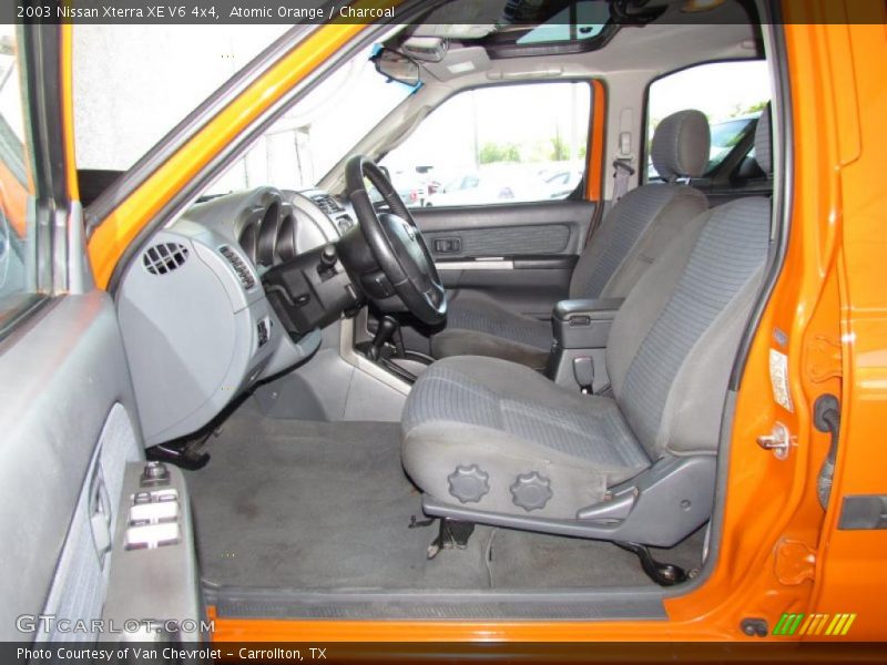 Atomic Orange / Charcoal 2003 Nissan Xterra XE V6 4x4