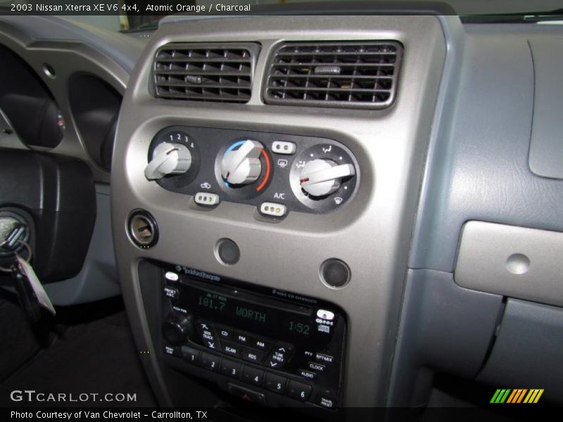 Atomic Orange / Charcoal 2003 Nissan Xterra XE V6 4x4