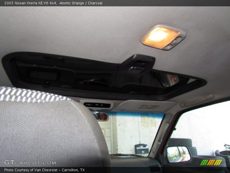 Atomic Orange / Charcoal 2003 Nissan Xterra XE V6 4x4