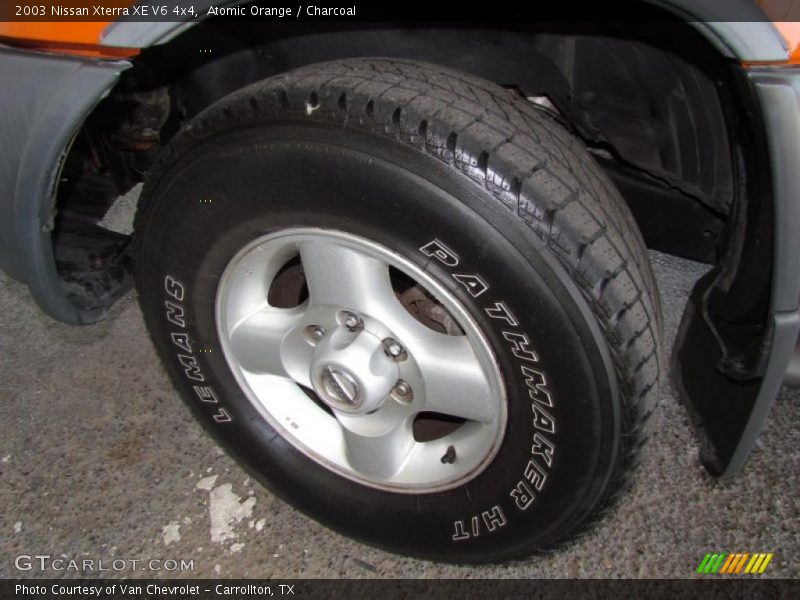 Atomic Orange / Charcoal 2003 Nissan Xterra XE V6 4x4