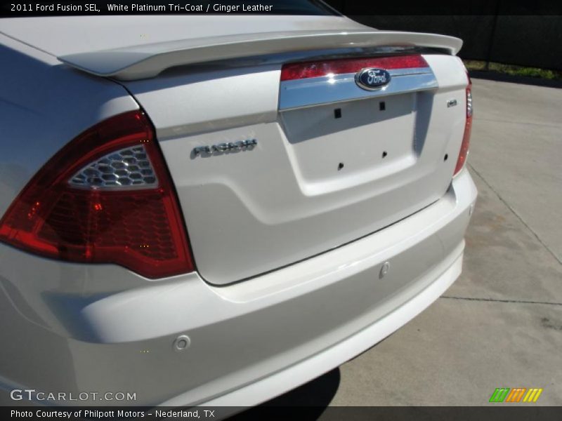 White Platinum Tri-Coat / Ginger Leather 2011 Ford Fusion SEL