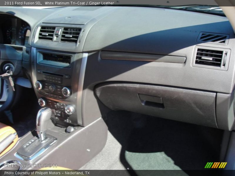 White Platinum Tri-Coat / Ginger Leather 2011 Ford Fusion SEL