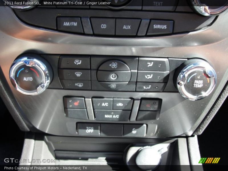 White Platinum Tri-Coat / Ginger Leather 2011 Ford Fusion SEL
