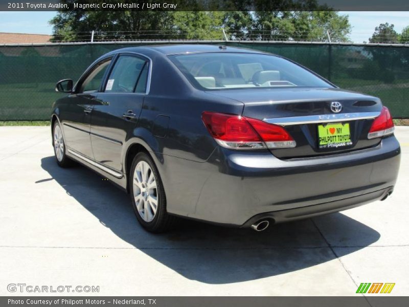 Magnetic Gray Metallic / Light Gray 2011 Toyota Avalon