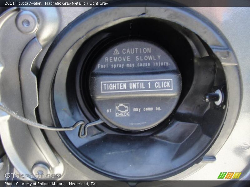 Magnetic Gray Metallic / Light Gray 2011 Toyota Avalon
