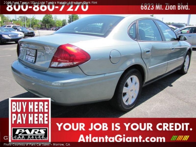 Light Tundra Metallic / Medium/Dark Flint 2005 Ford Taurus SEL