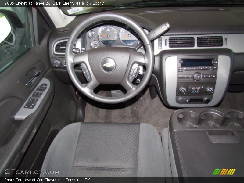 Dashboard of 2009 Tahoe LS