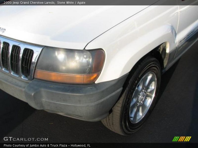 Stone White / Agate 2000 Jeep Grand Cherokee Laredo