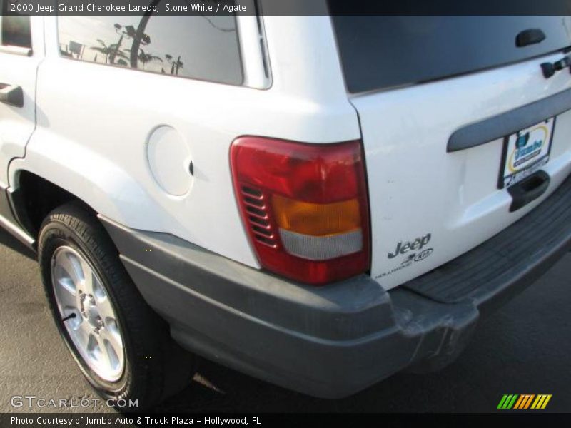 Stone White / Agate 2000 Jeep Grand Cherokee Laredo