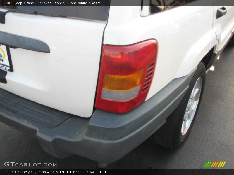 Stone White / Agate 2000 Jeep Grand Cherokee Laredo