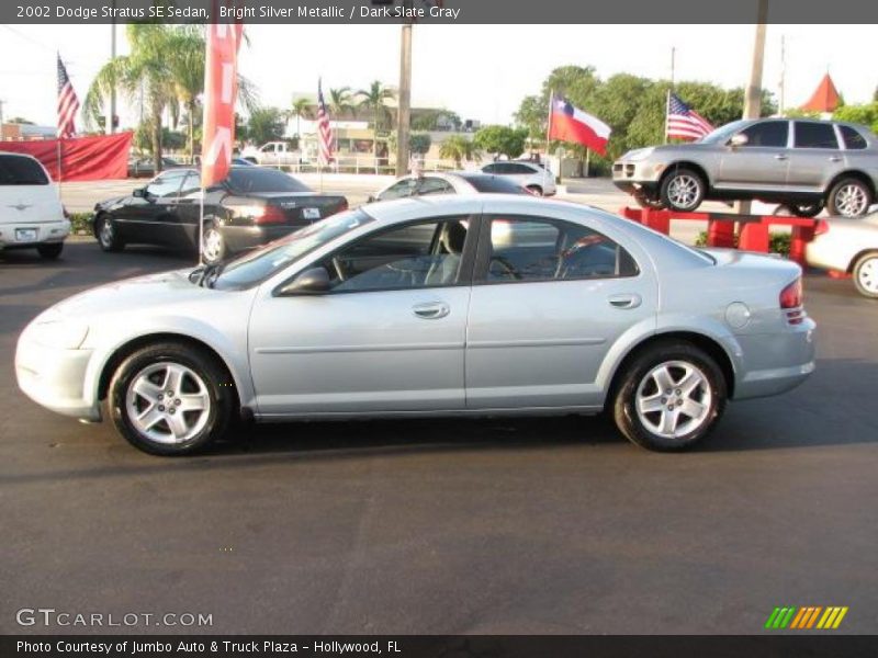 Bright Silver Metallic / Dark Slate Gray 2002 Dodge Stratus SE Sedan