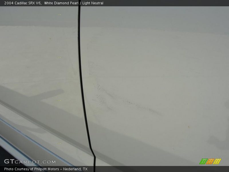 White Diamond Pearl / Light Neutral 2004 Cadillac SRX V6