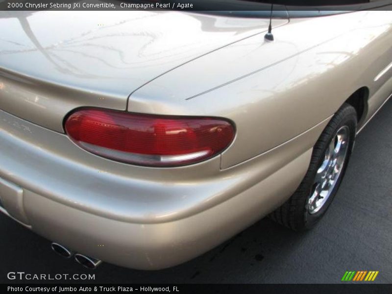 Champagne Pearl / Agate 2000 Chrysler Sebring JXi Convertible
