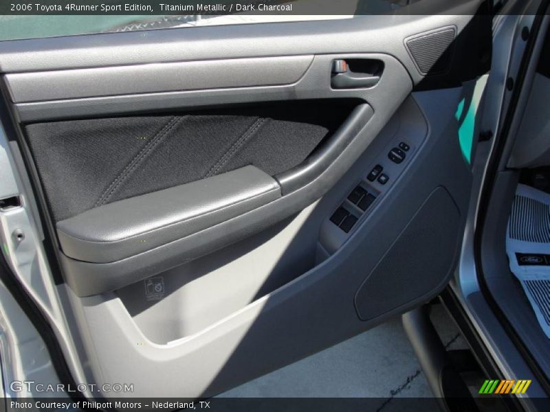 Titanium Metallic / Dark Charcoal 2006 Toyota 4Runner Sport Edition