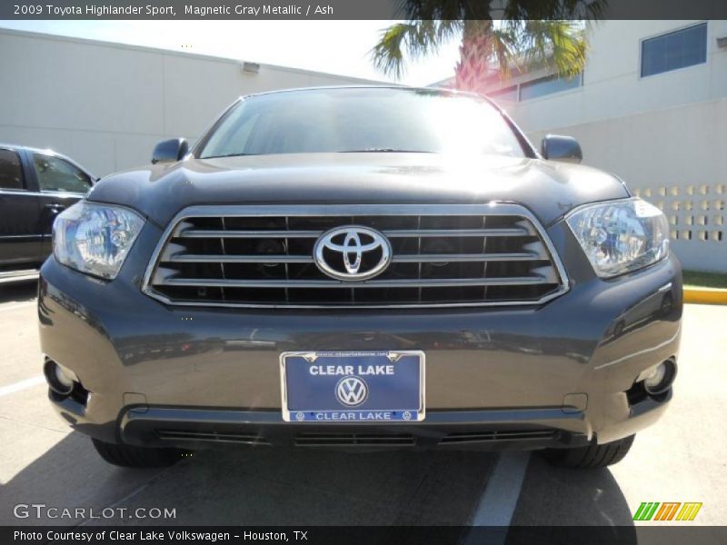 Magnetic Gray Metallic / Ash 2009 Toyota Highlander Sport