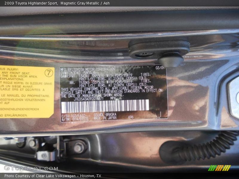 Magnetic Gray Metallic / Ash 2009 Toyota Highlander Sport