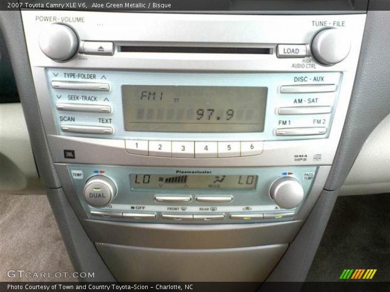 Aloe Green Metallic / Bisque 2007 Toyota Camry XLE V6